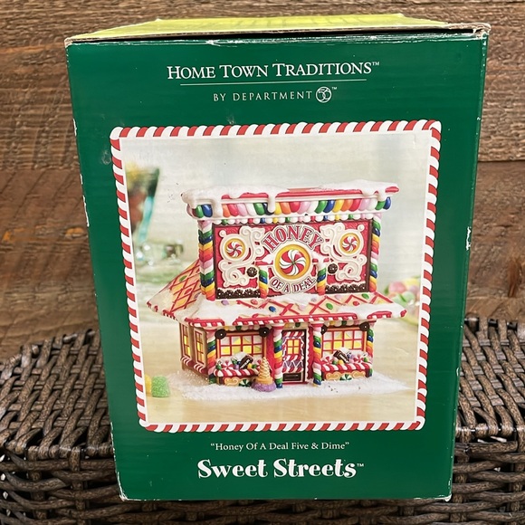 Department 56 "Honey Of A Deal Five & Dime" Lighted Christmas 2004 COLLECTIBLE - Picture 11 of 14